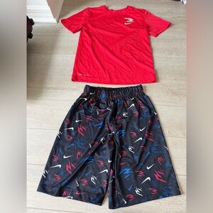 Nike Red and Black Kids Large Set